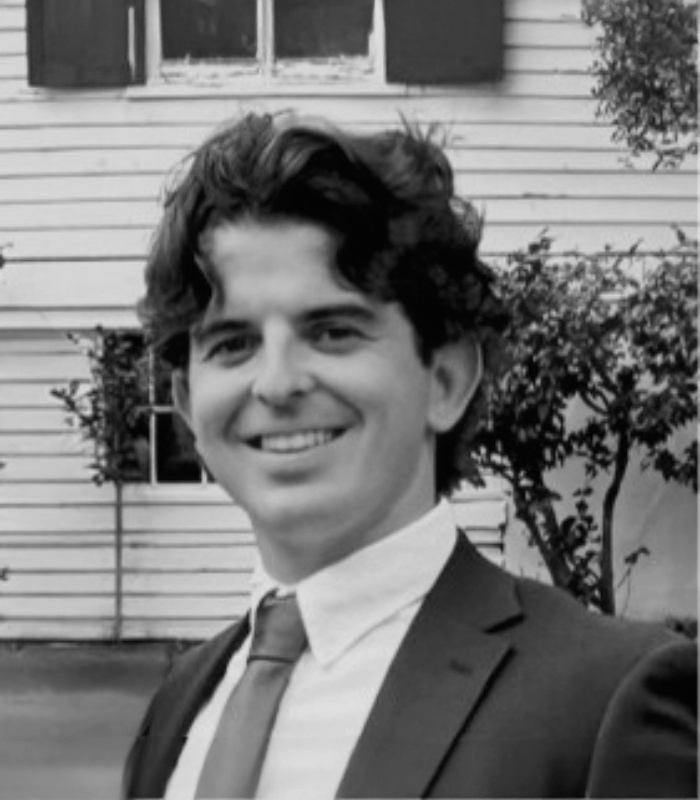 Lee Avinger Headshot BW